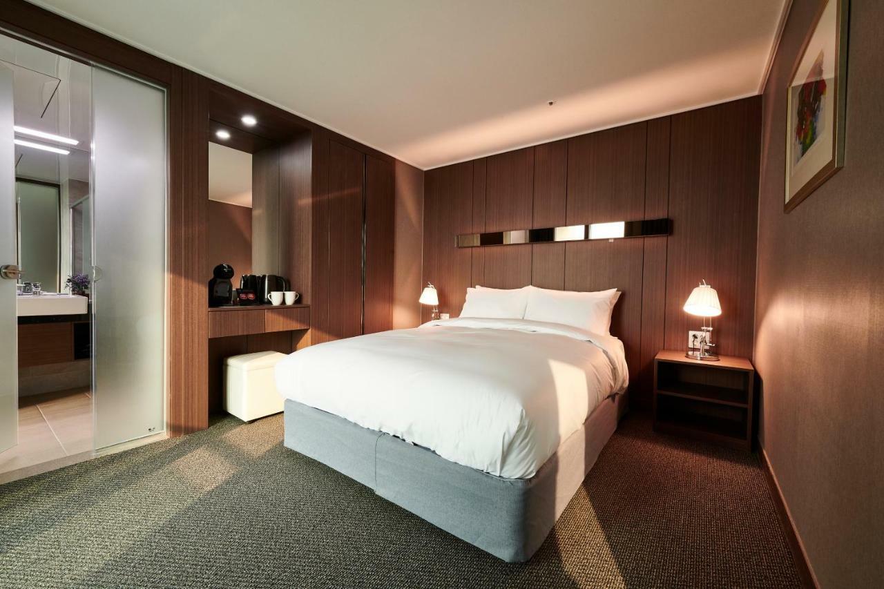 New Raon Stay Jinju Exterior foto
